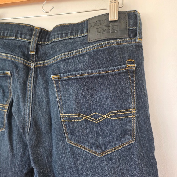 Denizen from Levi's 216 Skinny Fit Dark Wash Jeans - 36x30 - Picture 4 of 7